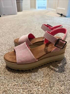 Toms Pink Platform Wedge Sandals with Ankle Strap